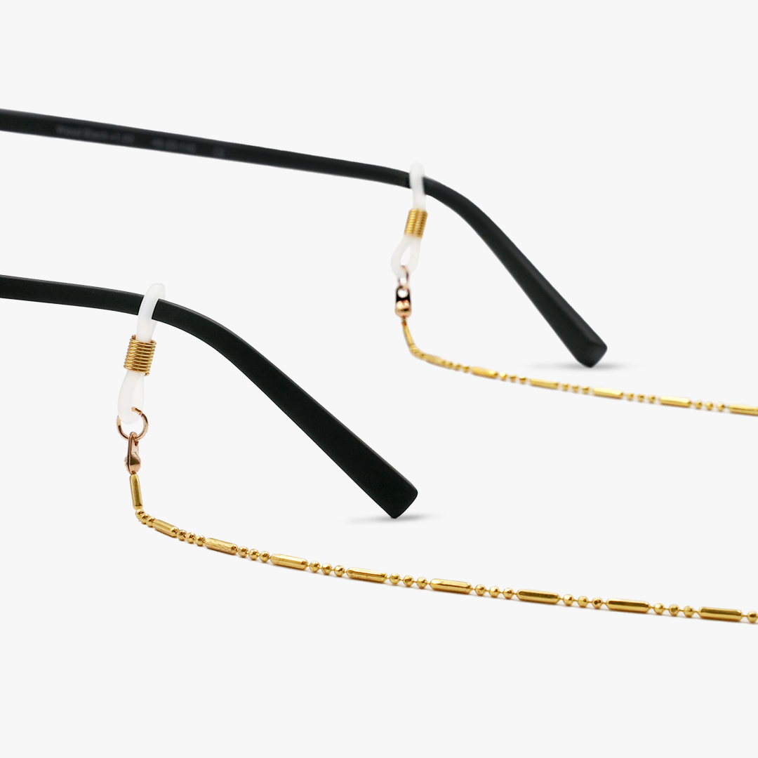 The cord-accessories ensure you always locate your glasses with timeless design, secure rubber loops, and universal usability.