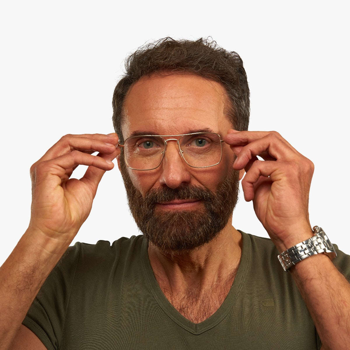 Clarke_Gold_Men_Readers_Pic_4965d397-e125-4e06-9b57-b6b4ac41a074.jpg?v=1758619874&width=1200