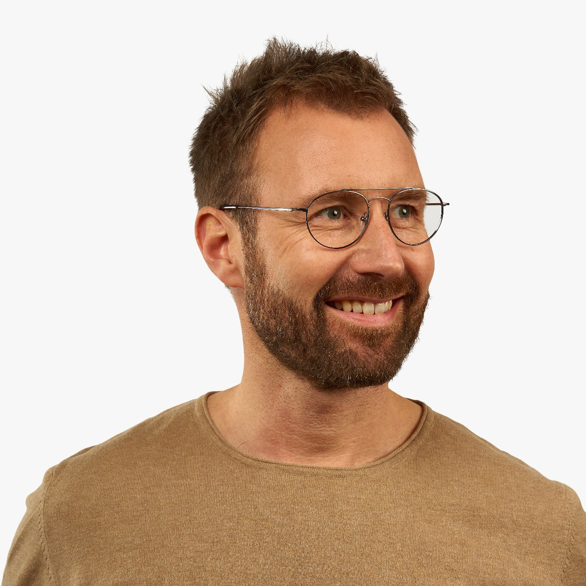 Person wearing Men's Göteborg Gun glasses