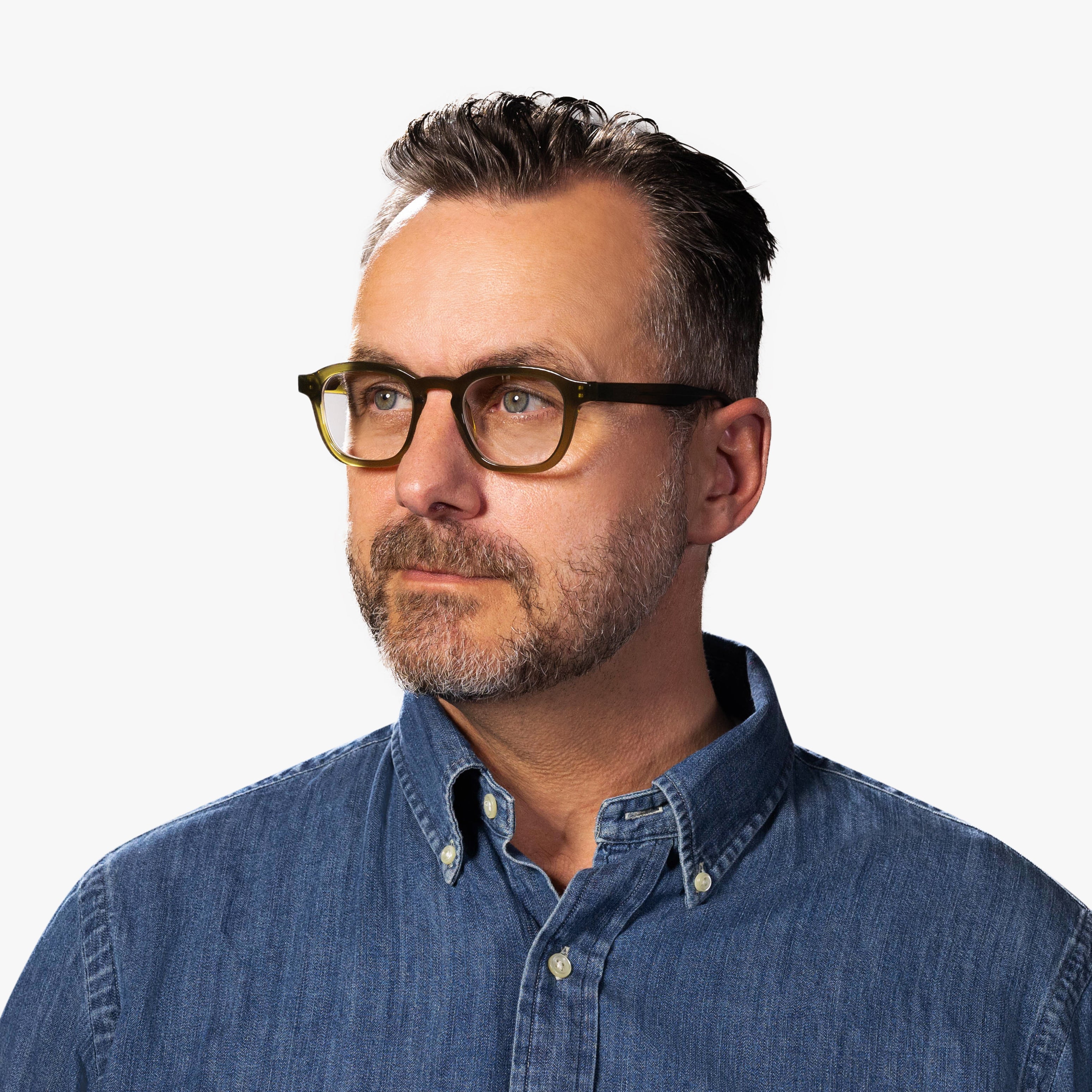 Person wearing Reykjavik Shiny Olive glasses