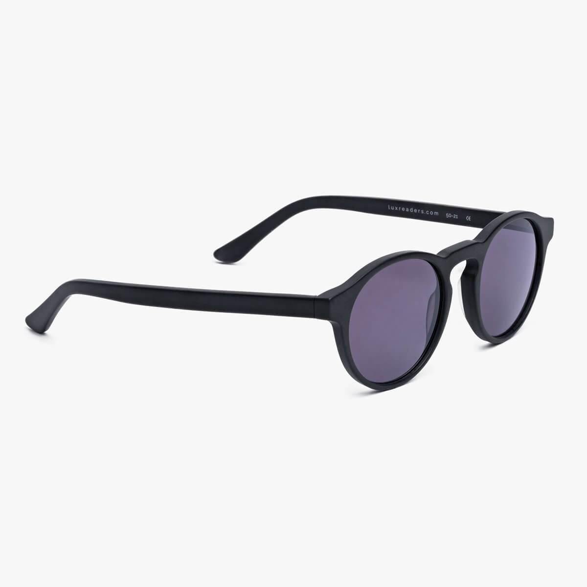 Trondheim Black round sunglasses with black frame and dark lenses